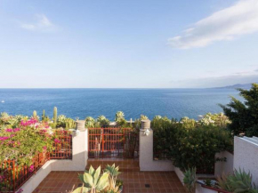 Live Tabaiba Maritime Avenue con vista del mar